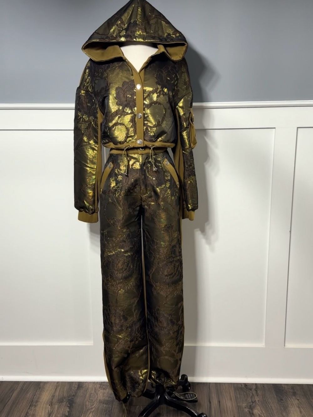 Hooded Metallic Gold-Black (Olive Green) Pants Set